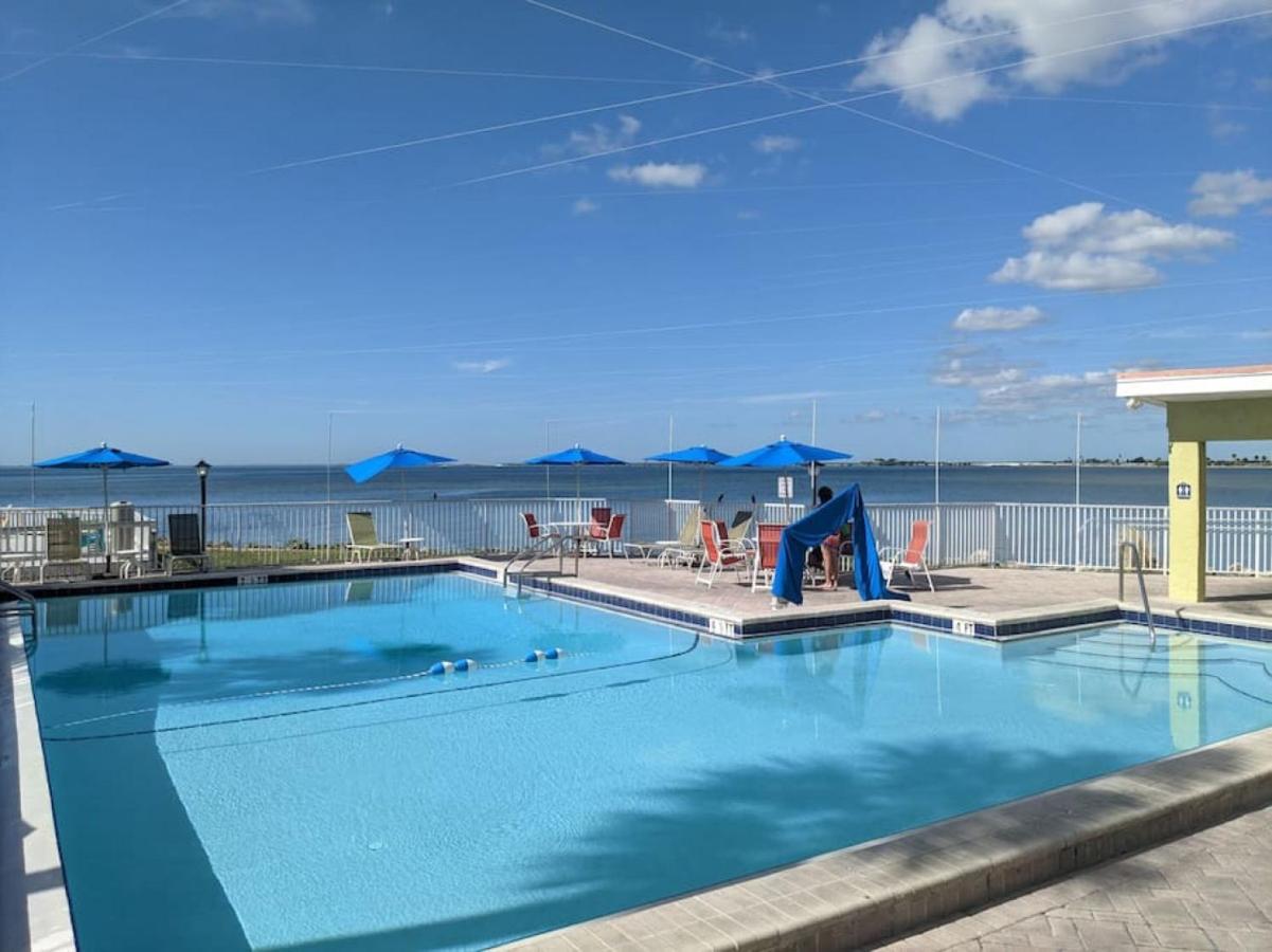 Welcome To Sea Forever Balcony With Ocean Views! Tampa Buitenkant foto