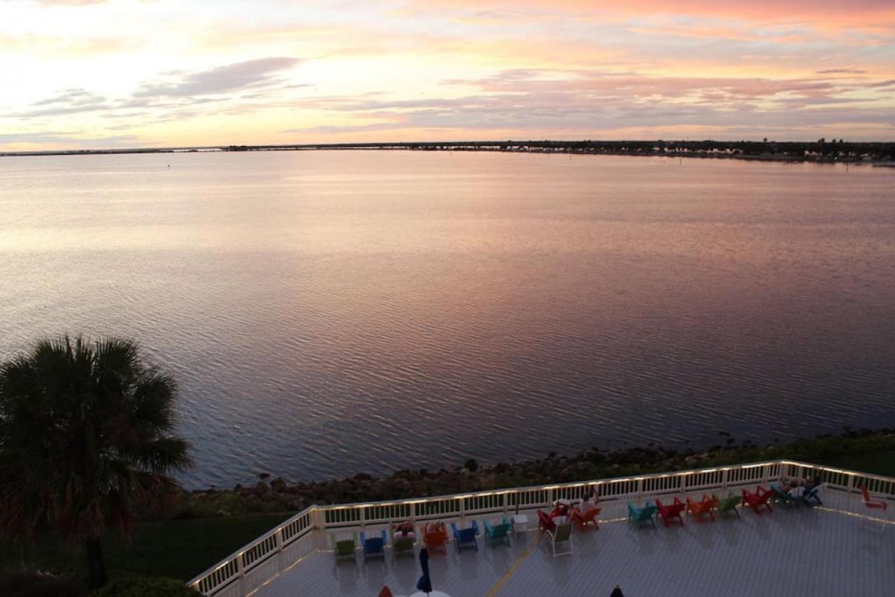 Welcome To Sea Forever Balcony With Ocean Views! Tampa Buitenkant foto