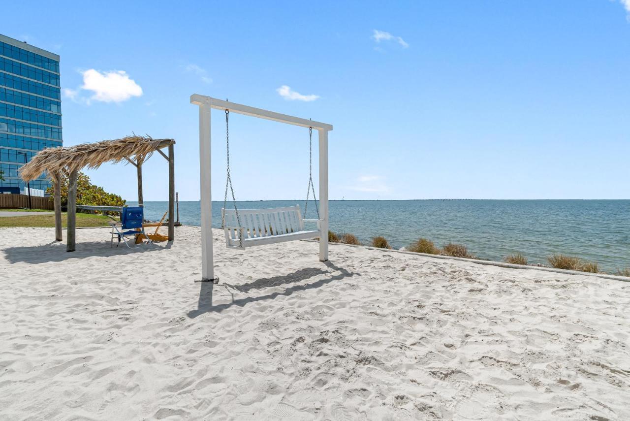 Welcome To Sea Forever Balcony With Ocean Views! Tampa Buitenkant foto