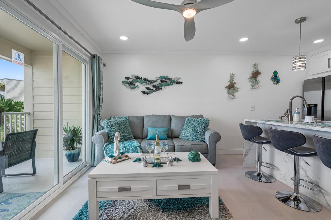 Welcome To Sea Forever Balcony With Ocean Views! Tampa Buitenkant foto